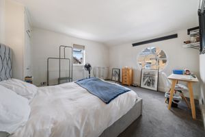 Bedroom- click for photo gallery